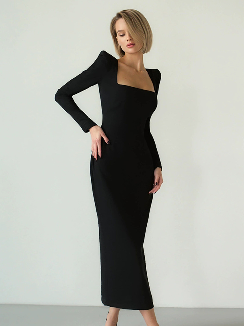 Forever 21 Fall Black Fitted Square Neck Long Sleeve Maxi Dress